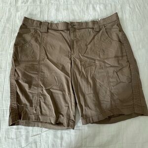 Lee Comfort Stretch Waistband Shorts Size 18W